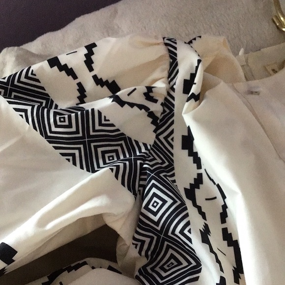 Stunning Ava and Lu Midi dress - Picture 4 of 5